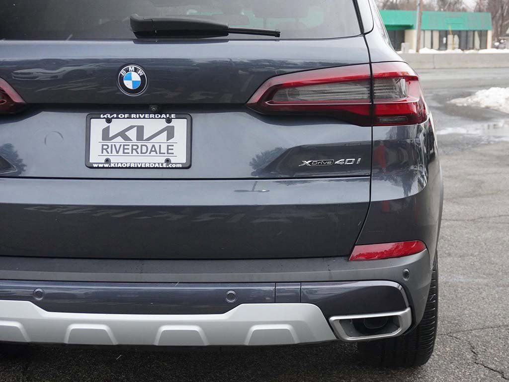Used 2022 BMW X5 xDrive40i w/ Premium Package AWD/4WD image 20
