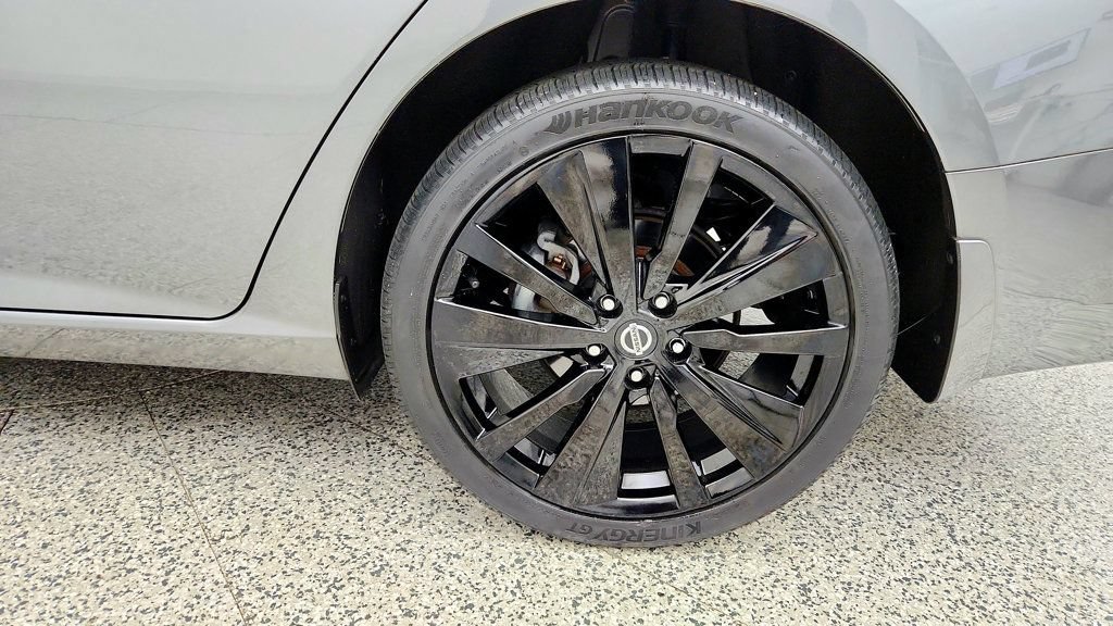 Used 2020 Nissan Altima 2.5 SR w/ Premium Package AWD/4WD image 9