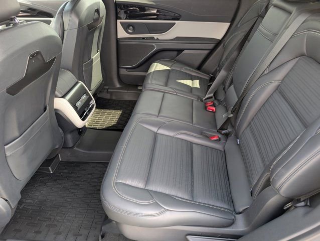 Used 2024 Lincoln Nautilus Reserve w/ Equipment Group 202A image 28