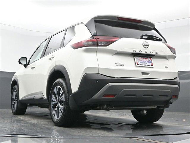 Used 2023 Nissan Rogue SV image 25