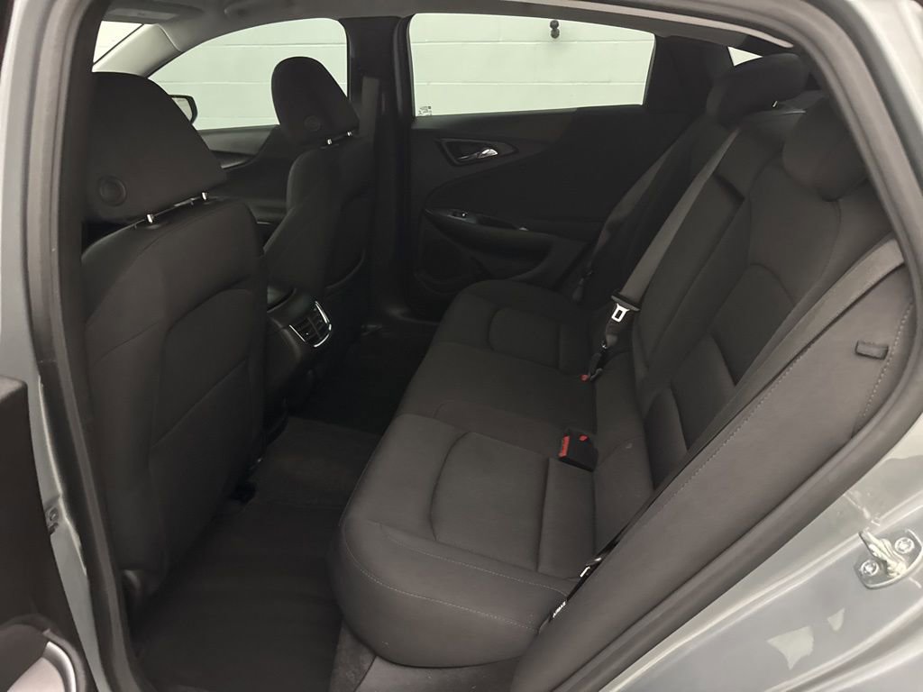 Used 2024 Chevrolet Malibu LT image 30