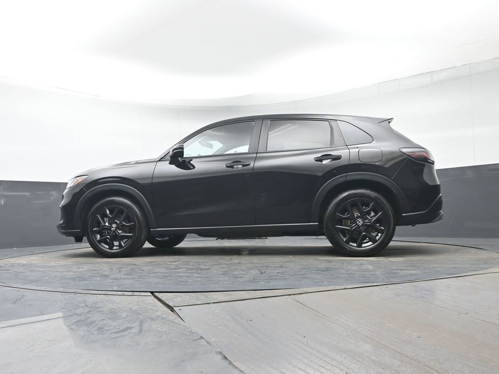 Used 2025 Honda HR-V Sport image 30