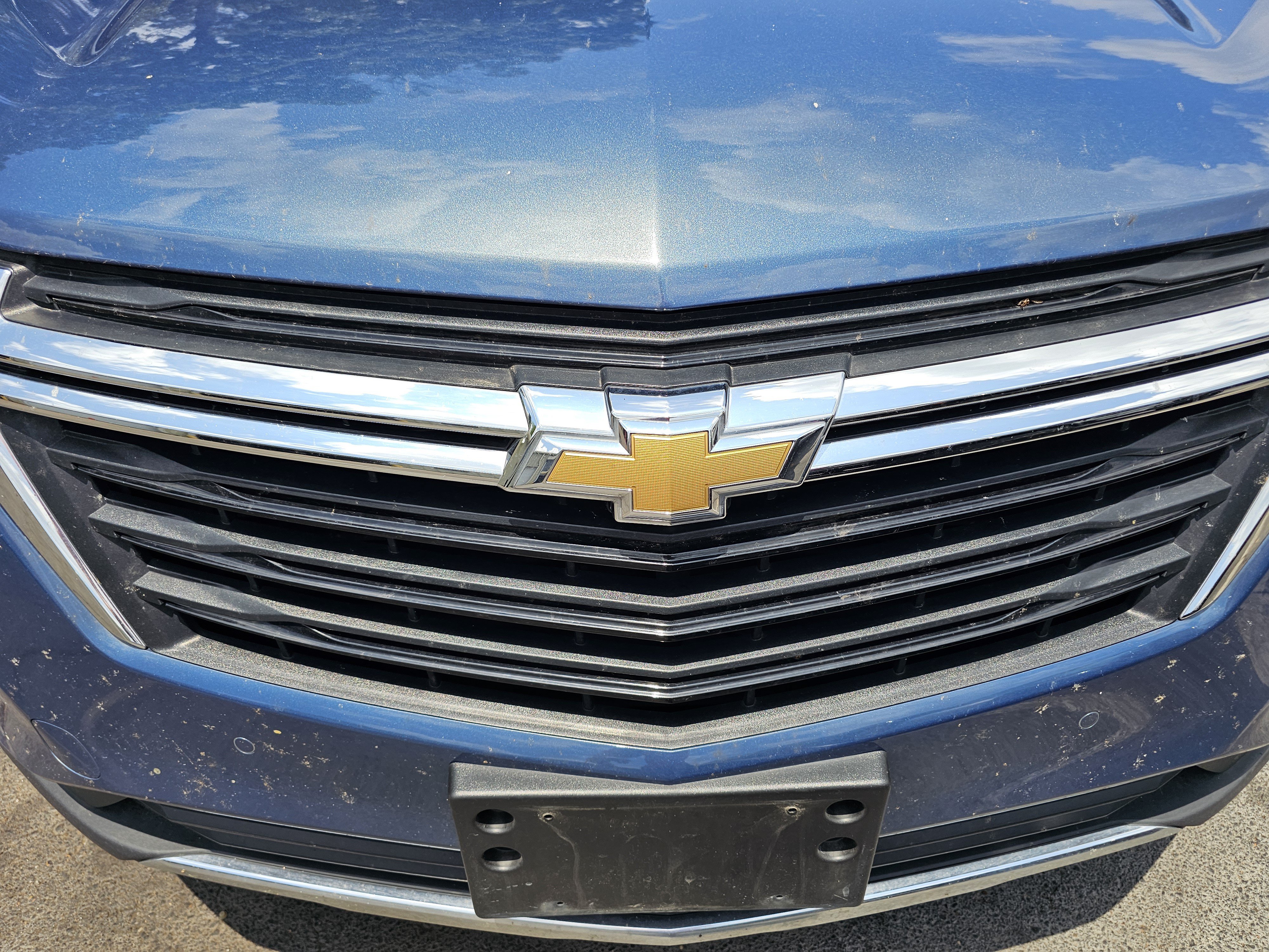 Used 2024 Chevrolet Equinox LT AWD/4WD image 3