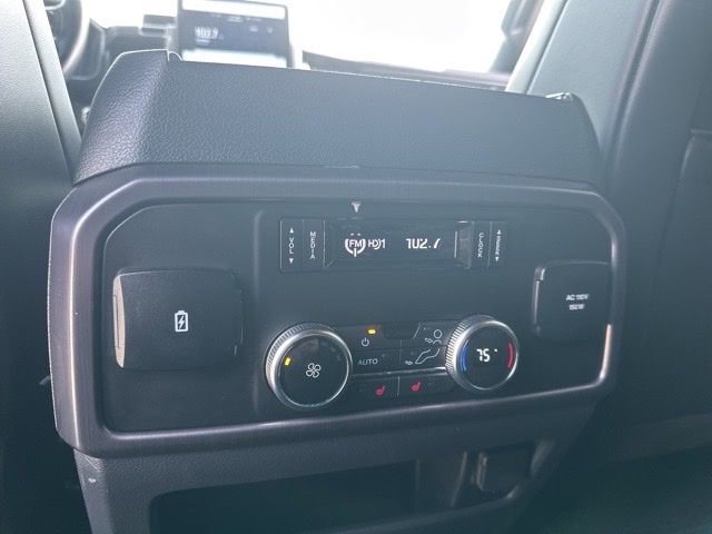 Used 2022 Ford Expedition Platinum image 18