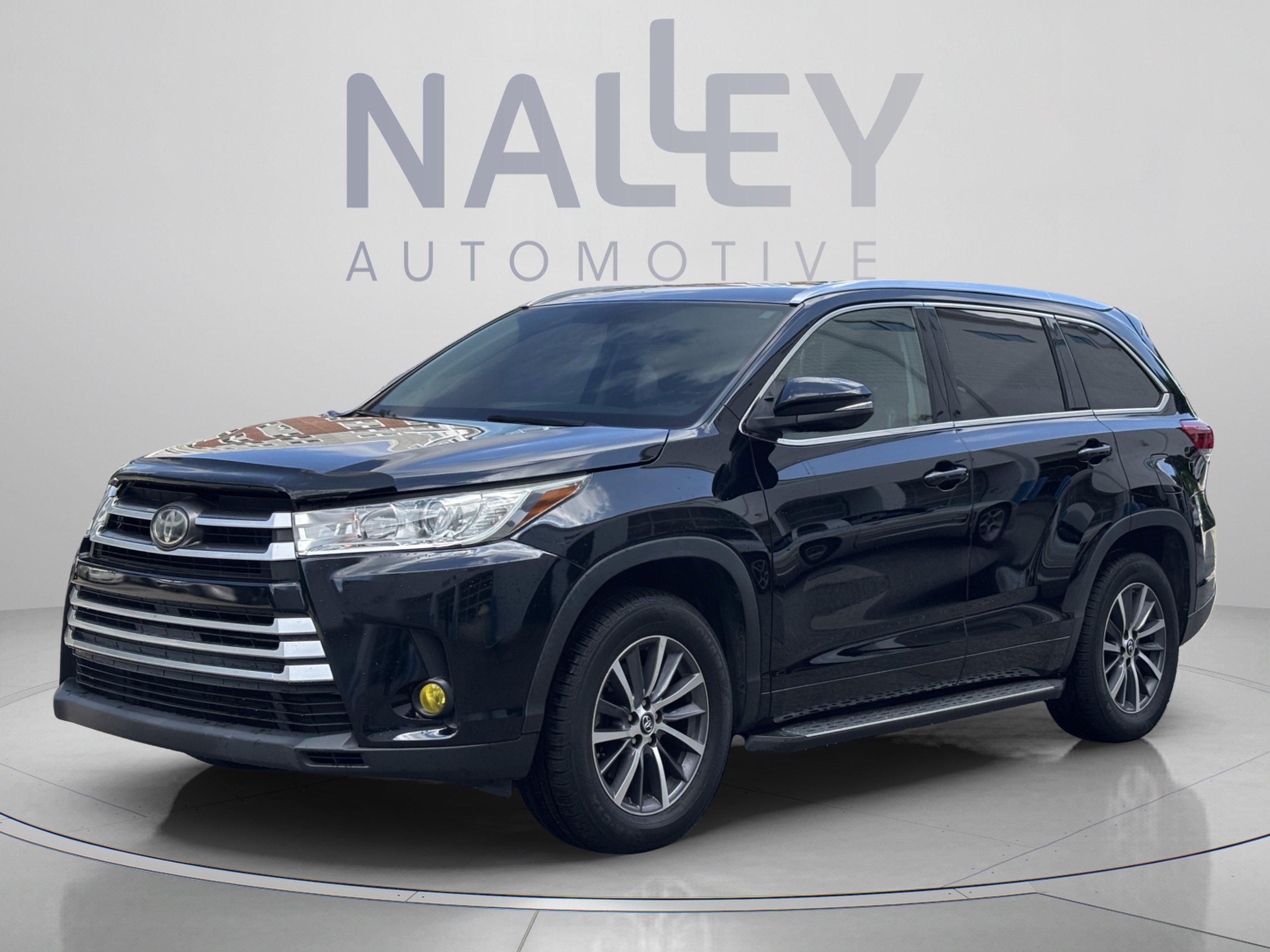 Used 2017 Toyota Highlander XLE