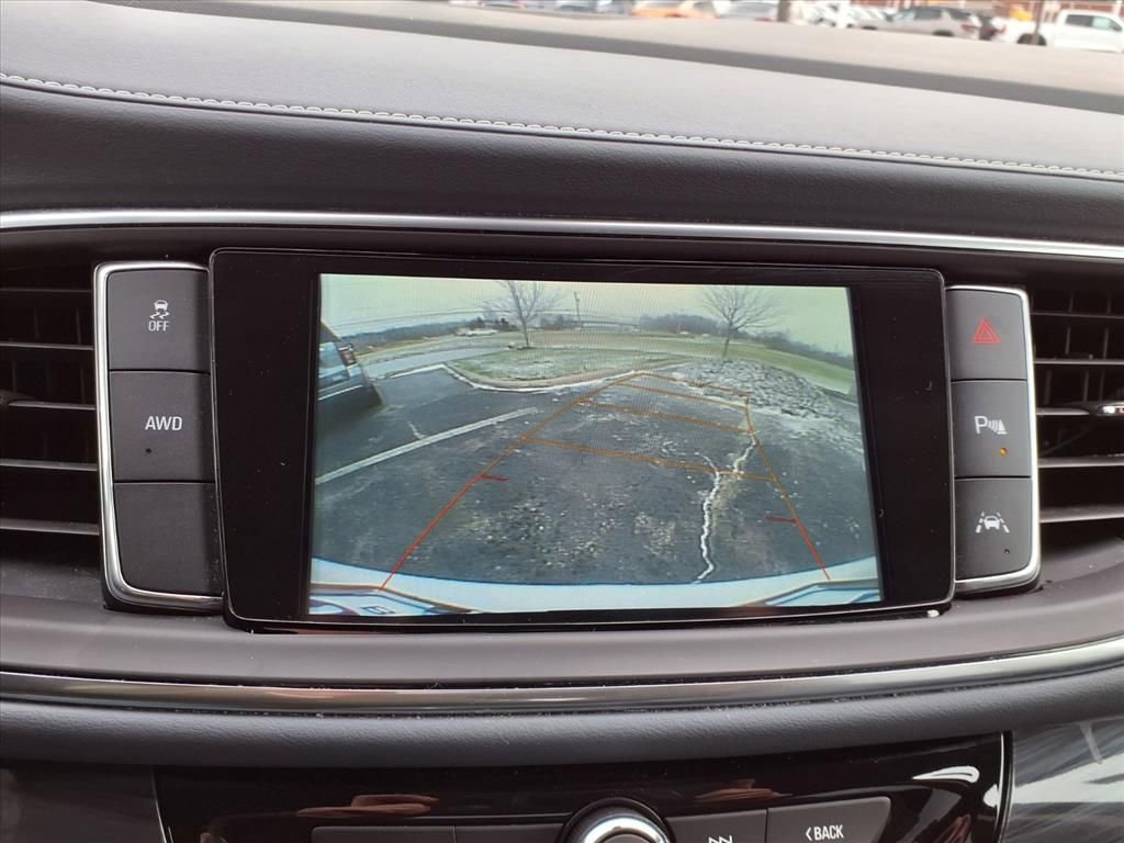 Used 2019 Buick Enclave Premium image 8