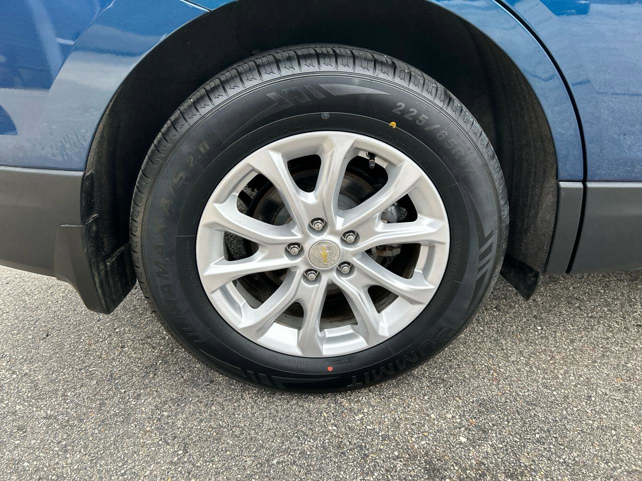 Used 2020 Chevrolet Equinox LT w/ Driver Convenience Package image 30