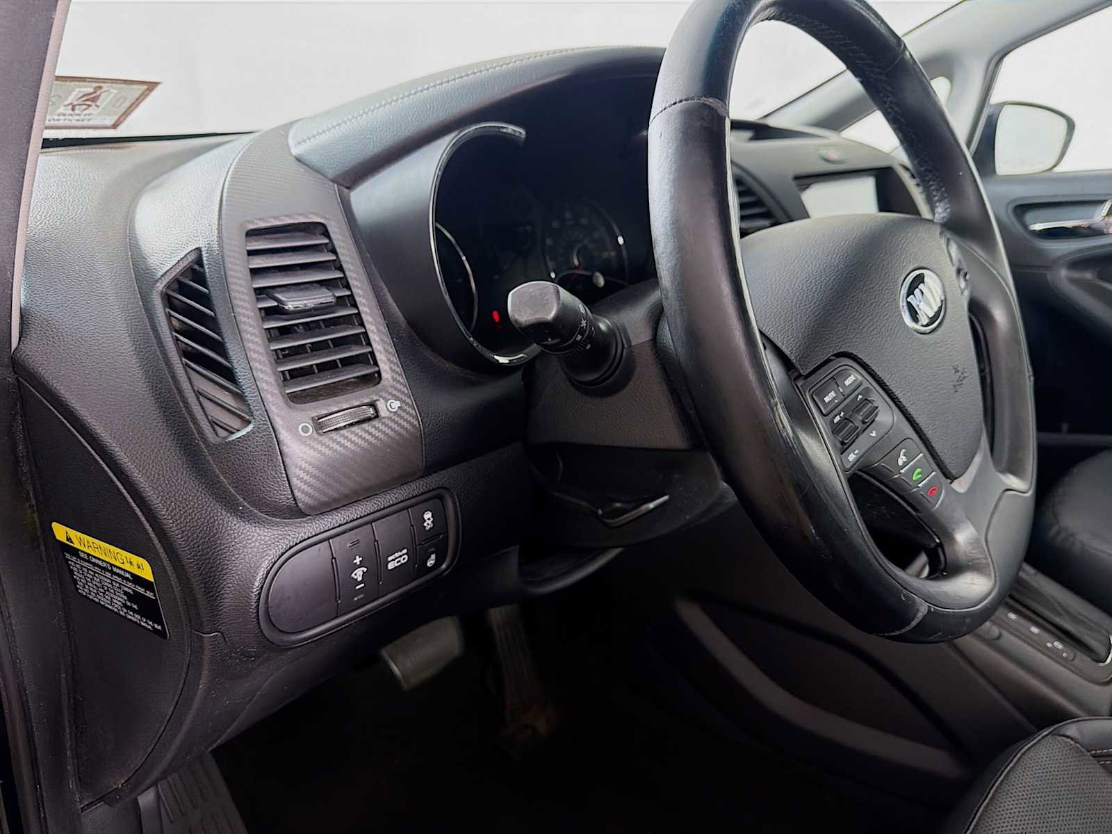 Used 2015 Kia Forte EX w/ Premium Package FWD image 8