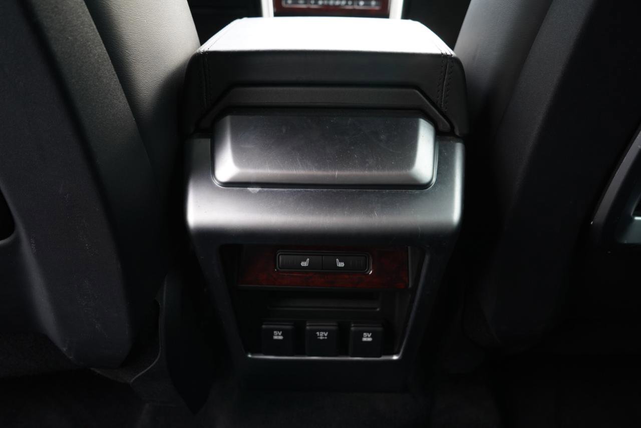 Used 2017 Land Rover Discovery Sport HSE Luxury image 51