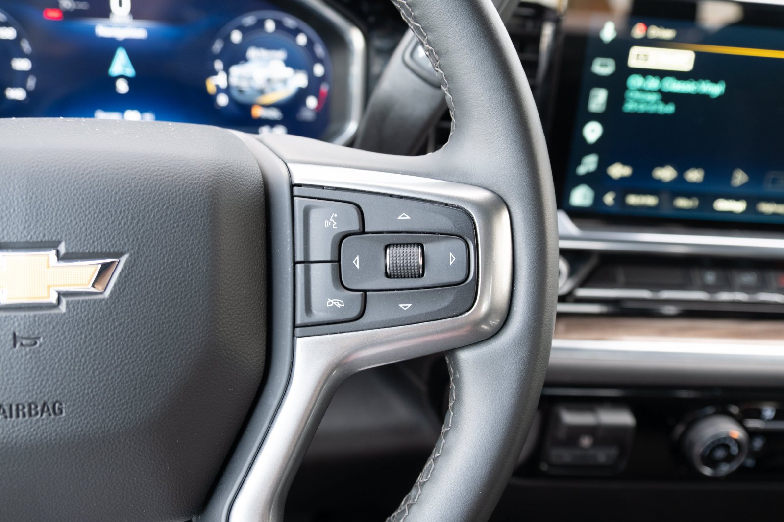 Used 2026 Chevrolet Silverado 2500 LT AWD/4WD image 7