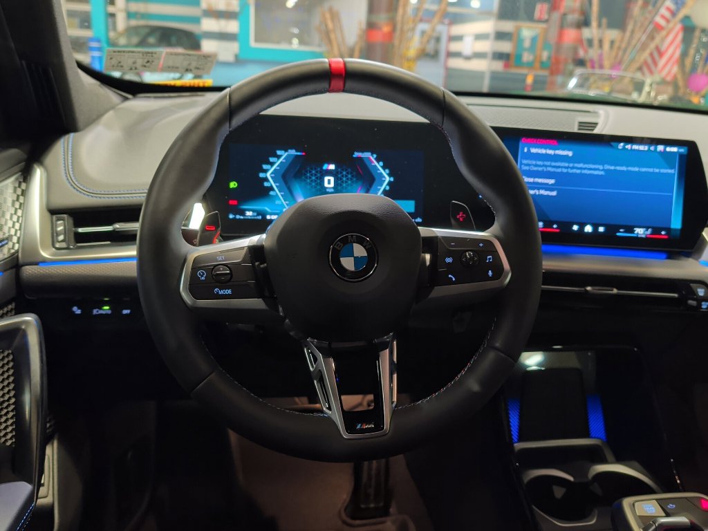 Certified 2025 BMW X1 M35i AWD/4WD image 13