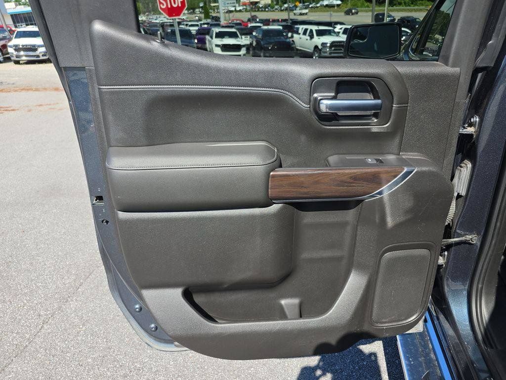 Used 2019 GMC Sierra 1500 SLT w/ SLT Premium Package AWD/4WD image 13