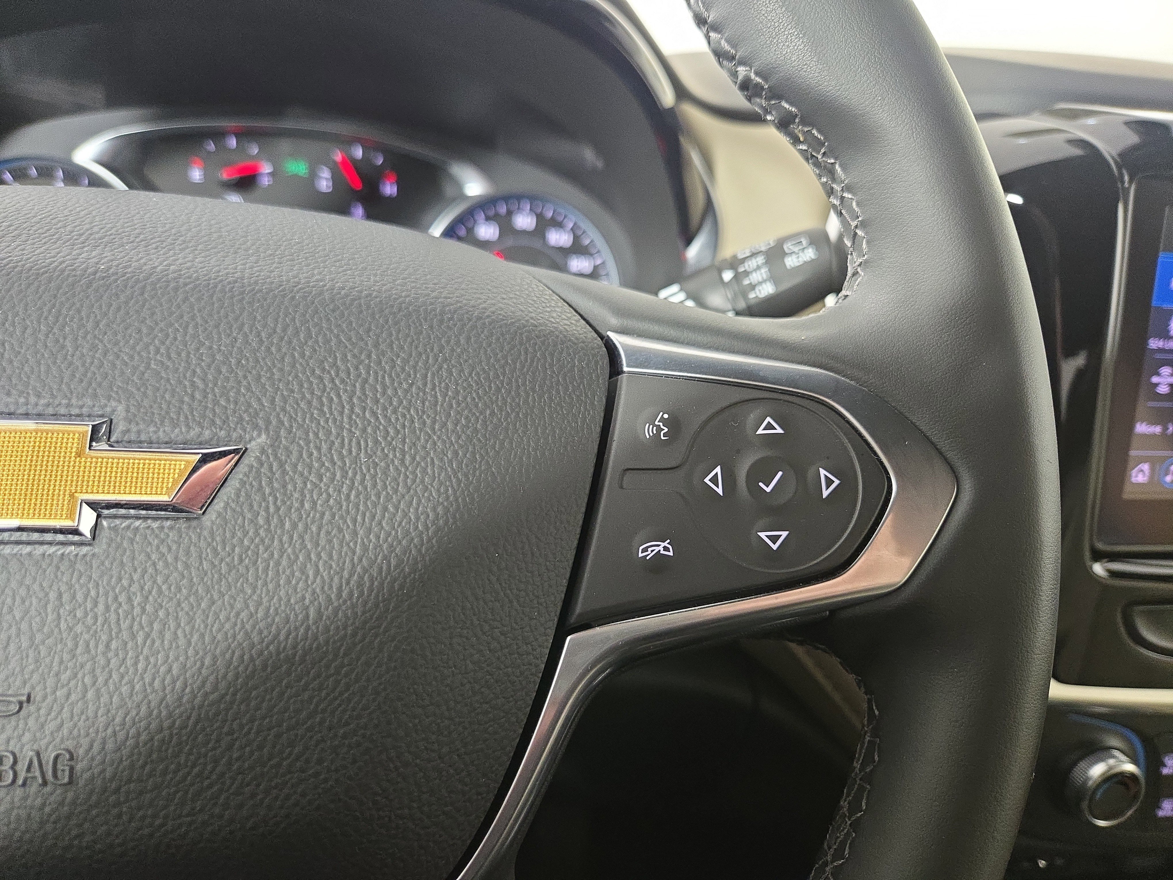 Certified 2023 Chevrolet Traverse LT image 17