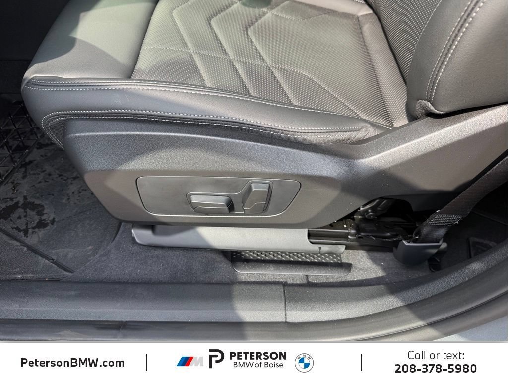 New 2026 BMW X2 xDrive28i w/ Technology Package AWD/4WD image 21