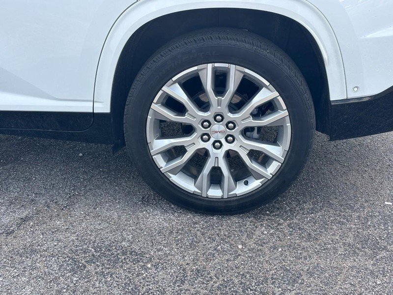 Used 2024 GMC Acadia Denali w/ Super Cruise Package image 9