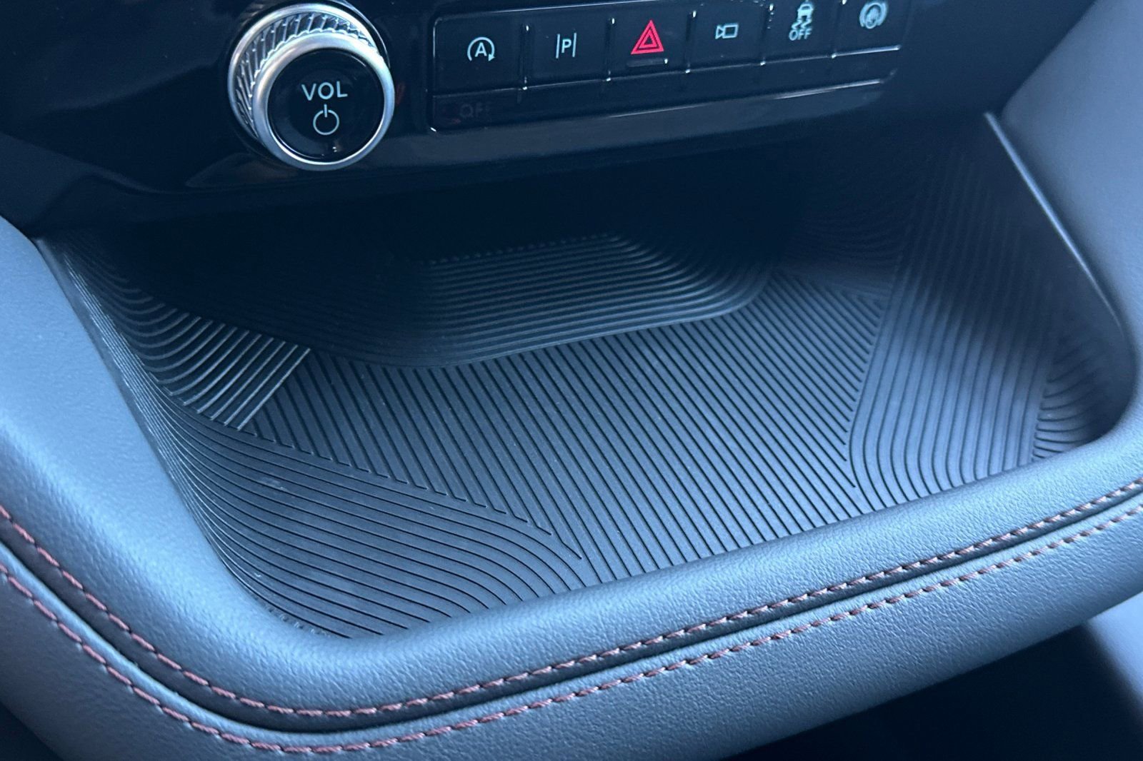 New 2026 Ford Explorer Active w/ Active Comfort Package image 26