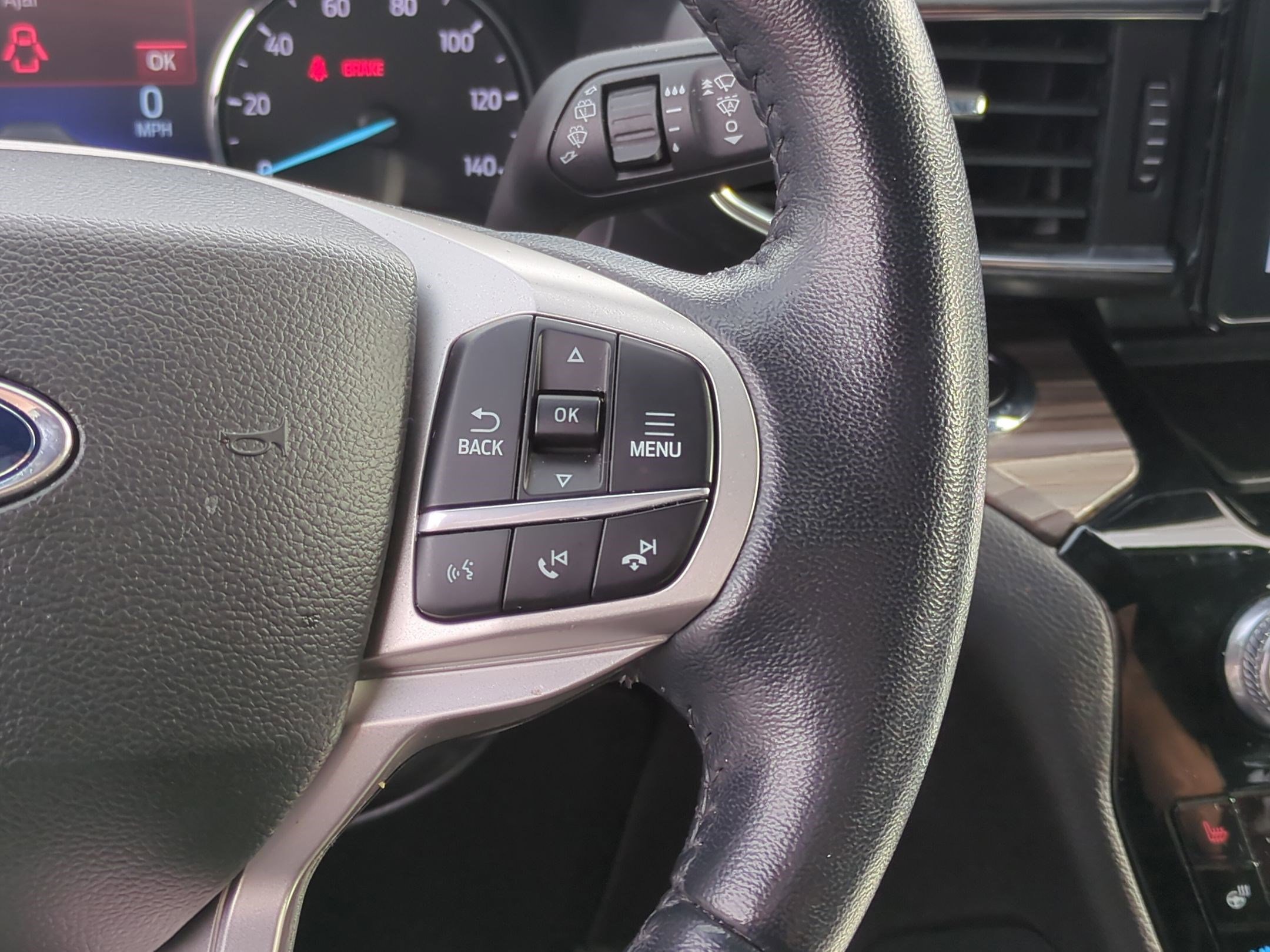 Used 2022 Ford Explorer Limited w/ Equipment Group 301A image 19