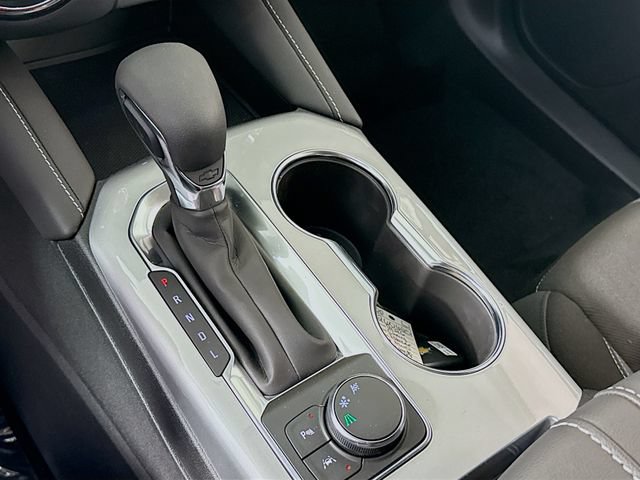 New 2026 Chevrolet Blazer LT w/ LPO, Black Sport Package FWD image 18