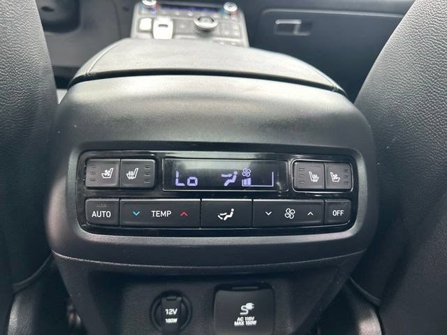 Used 2023 Hyundai Palisade Limited w/ Winter Package FWD image 46