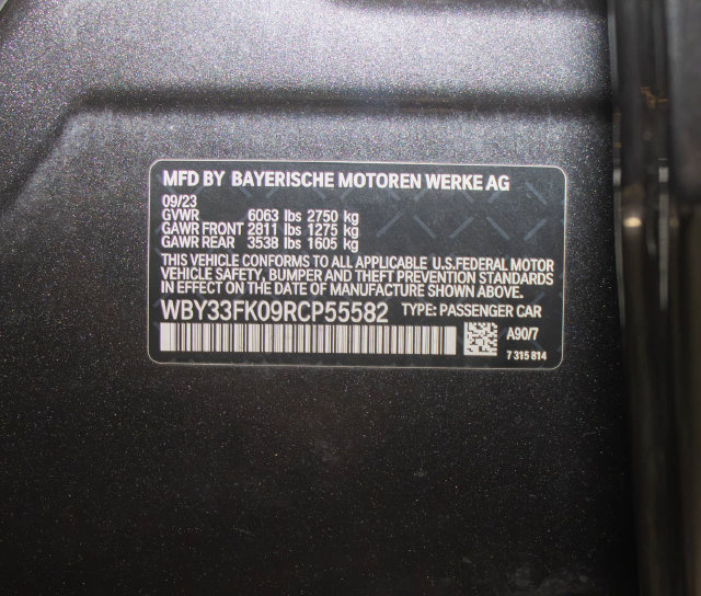 Used 2024 BMW i5 eDrive40i w/ Premium Package RWD image 21