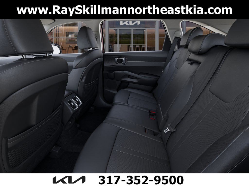 New 2025 Kia Sorento S image 18