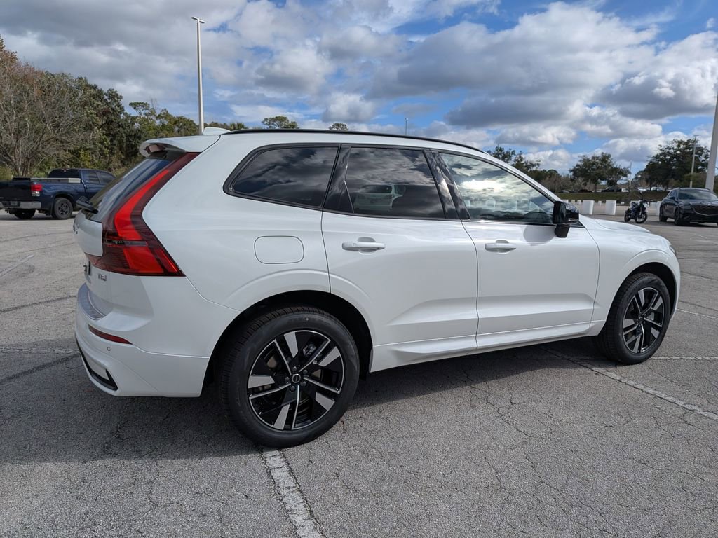 New 2026 Volvo XC60 T8 Core w/ Protection Package Premier image 13