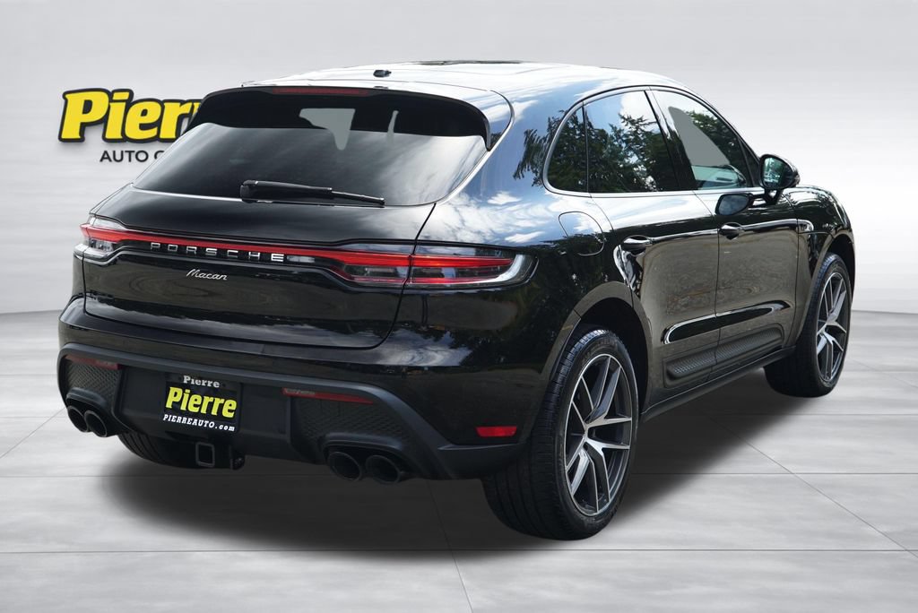 Used 2024 Porsche Macan AWD/4WD image 7