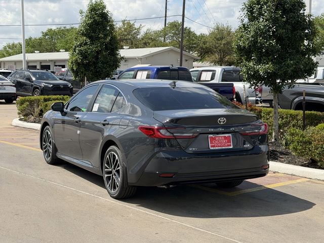 Used 2026 Toyota Camry XLE image 5