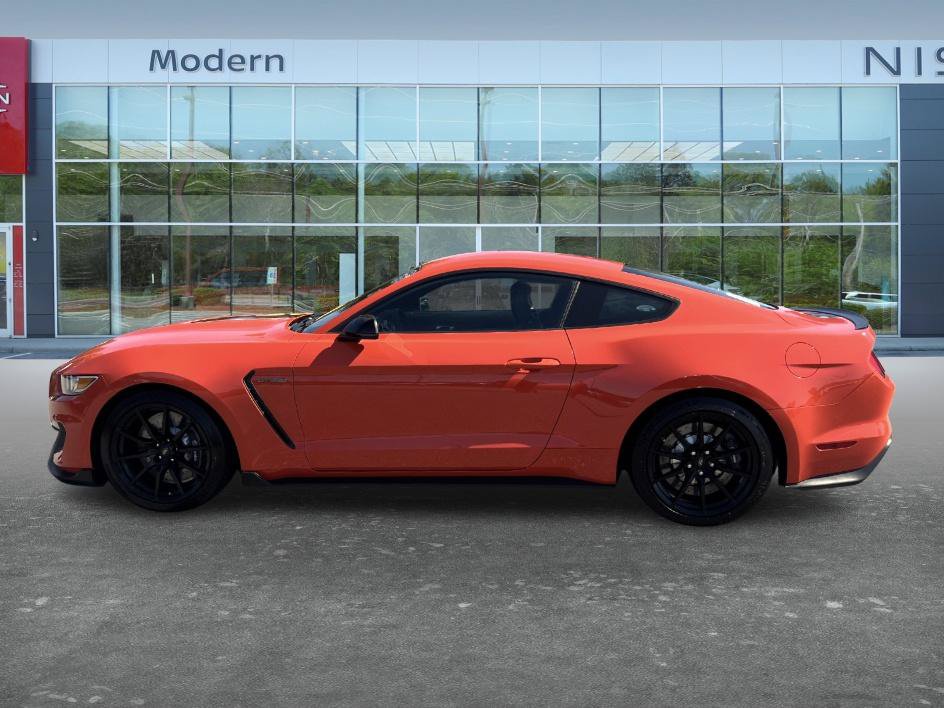Used 2016 Ford Mustang Shelby GT350 w/ Technology Package RWD image 8