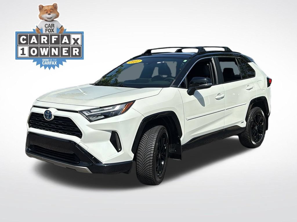 Used 2022 Toyota RAV4 XSE w/ XSE Grade Weather Package AWD/4WD video 3