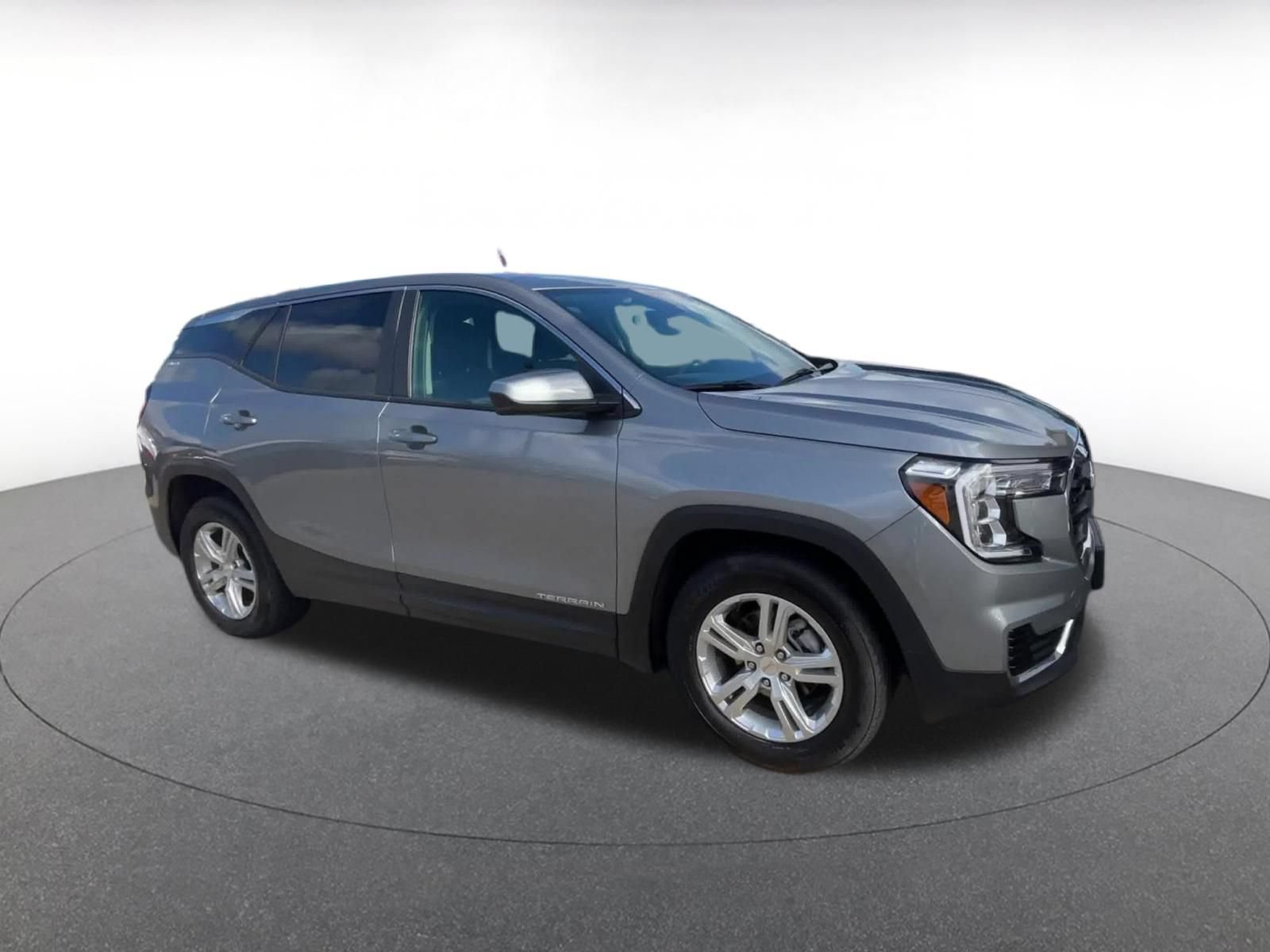 Used 2024 GMC Terrain SLE FWD video 2