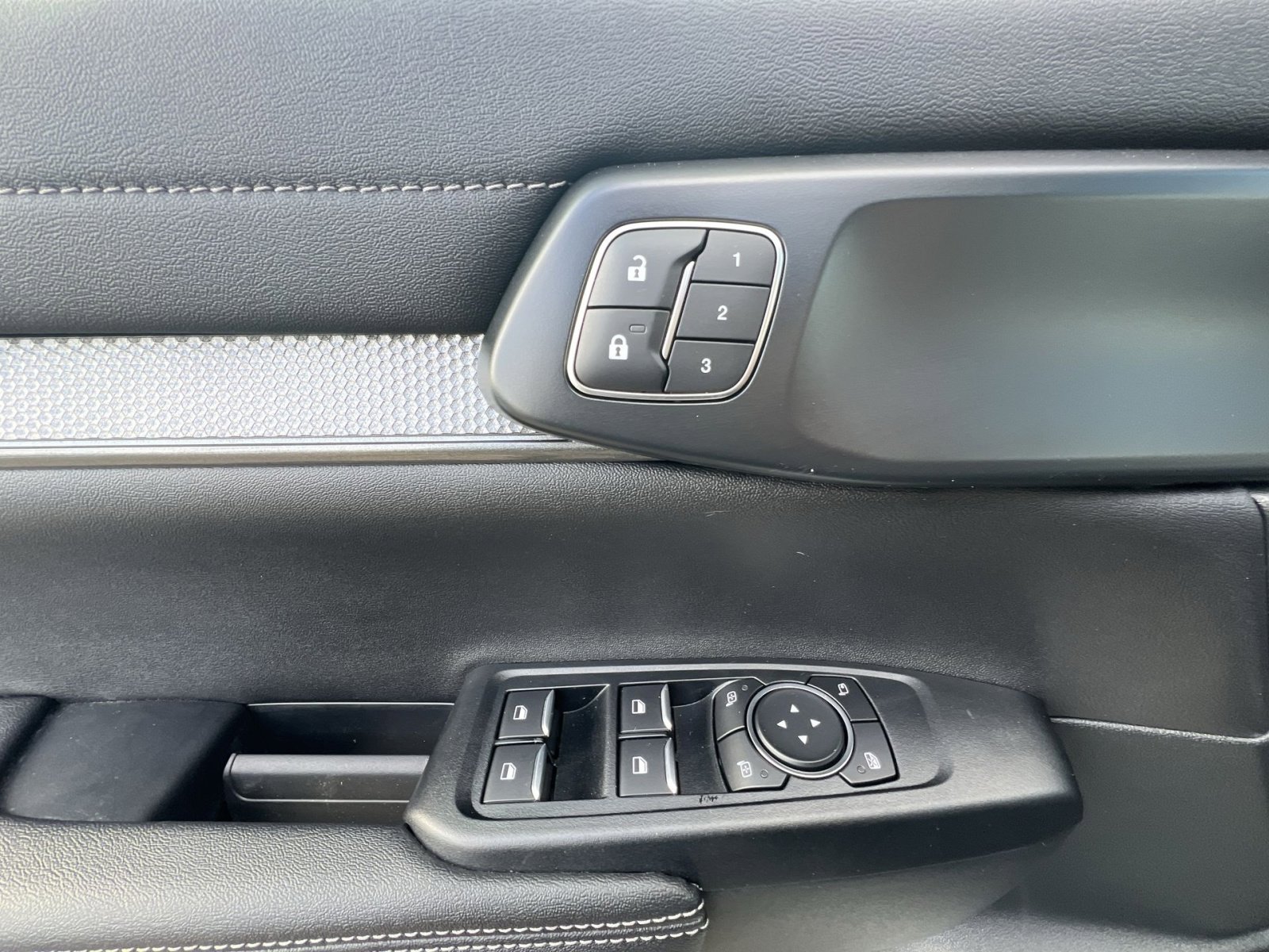 New 2026 Ford Ranger Lariat w/ FX4 Off-Road Package image 15