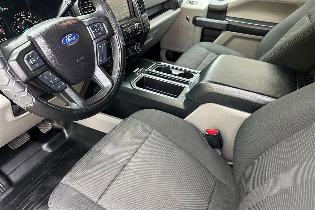 Used 2017 Ford F150 XL w/ Equipment Group 101A Mid image 11