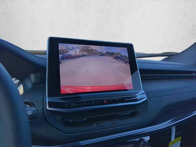 New 2026 Jeep Compass Latitude image 14