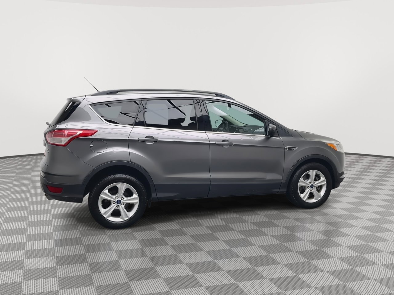 Used 2014 Ford Escape SE w/ Equipment Group 201A AWD/4WD image 36