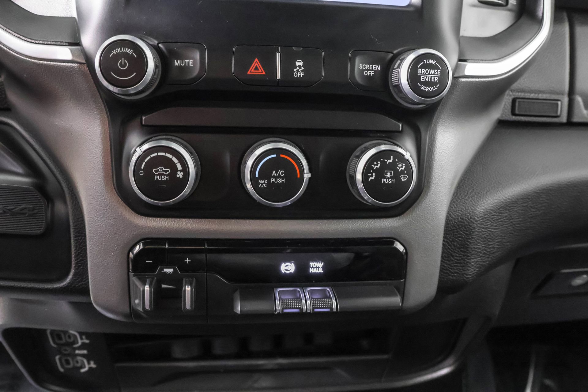 Used 2023 RAM 2500 Big Horn w/ Level 1 Equipment Group image 36