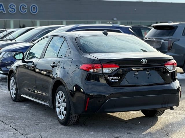 Used 2023 Toyota Corolla LE image 40