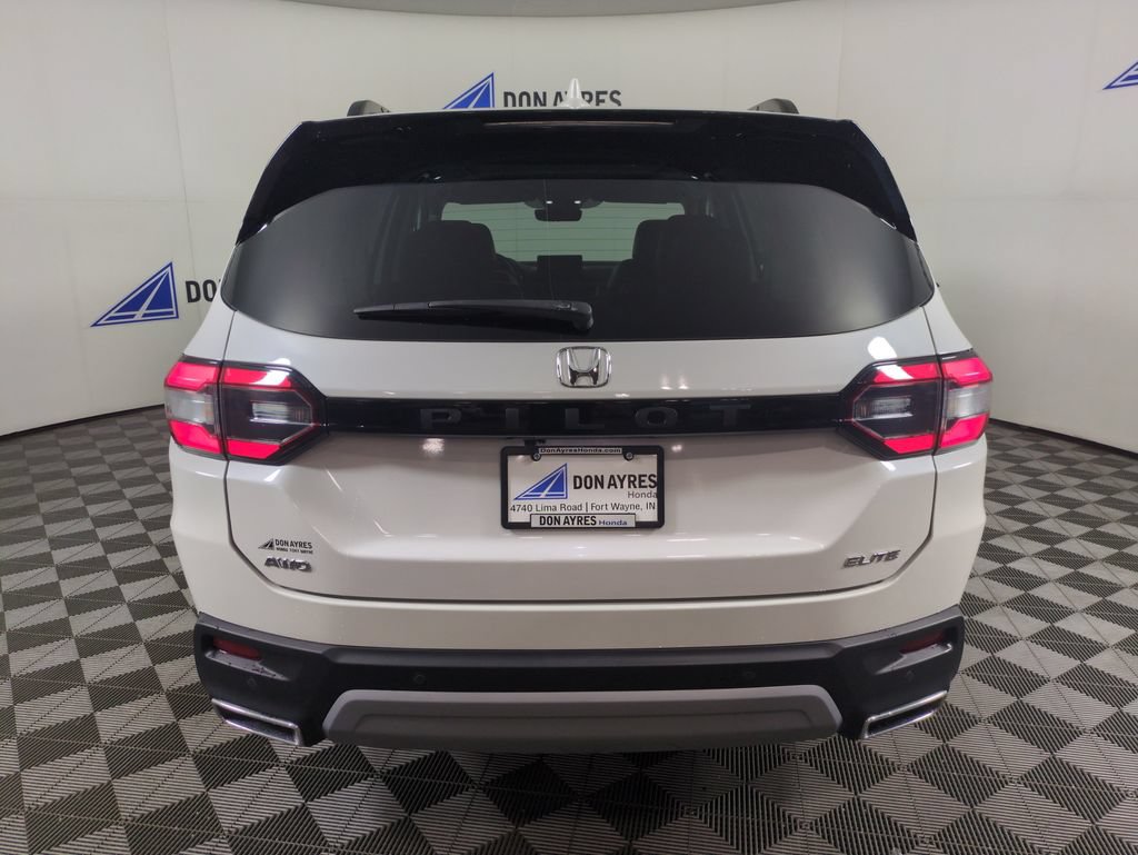 Certified 2023 Honda Pilot Elite image 5
