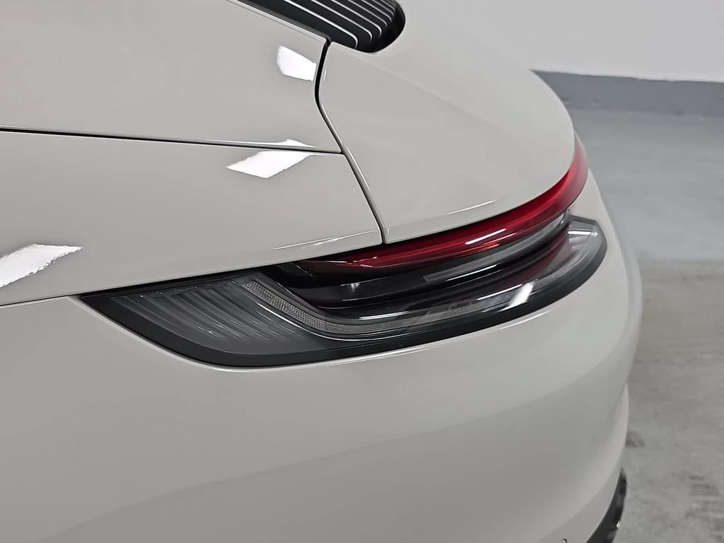 Certified 2021 Porsche 911 AWD/4WD image 29