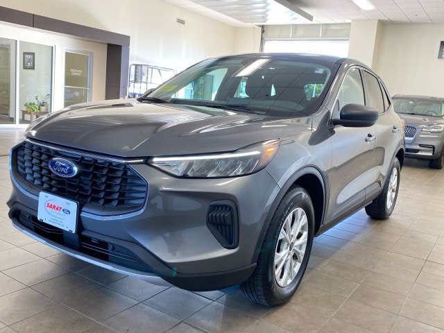 Used 2024 Ford Escape Active w/ Tech Pack #1 AWD/4WD image 4