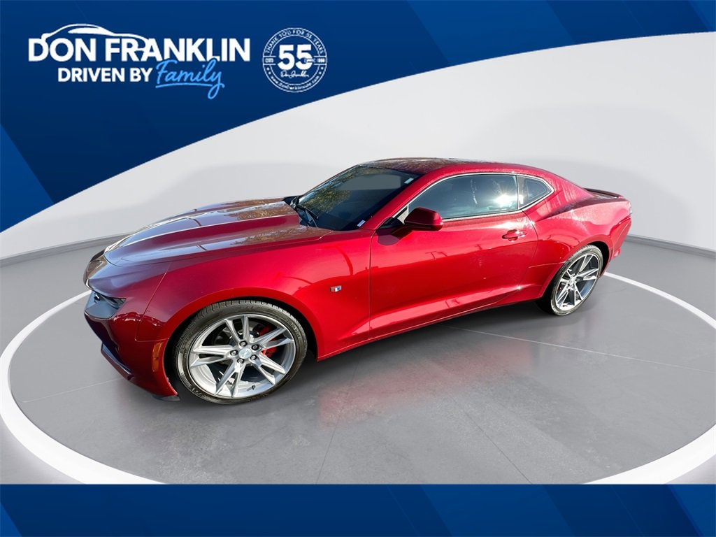 Used 2021 Chevrolet Camaro LT image 1
