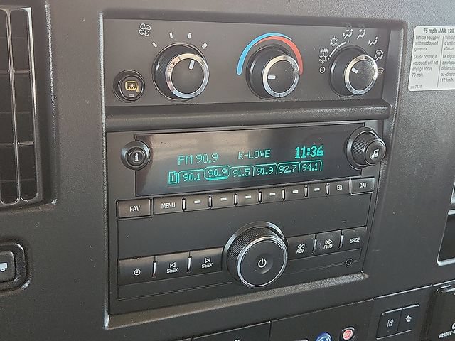 Used 2021 GMC Savana 3500 Extended w/ Power Convenience Package RWD image 17