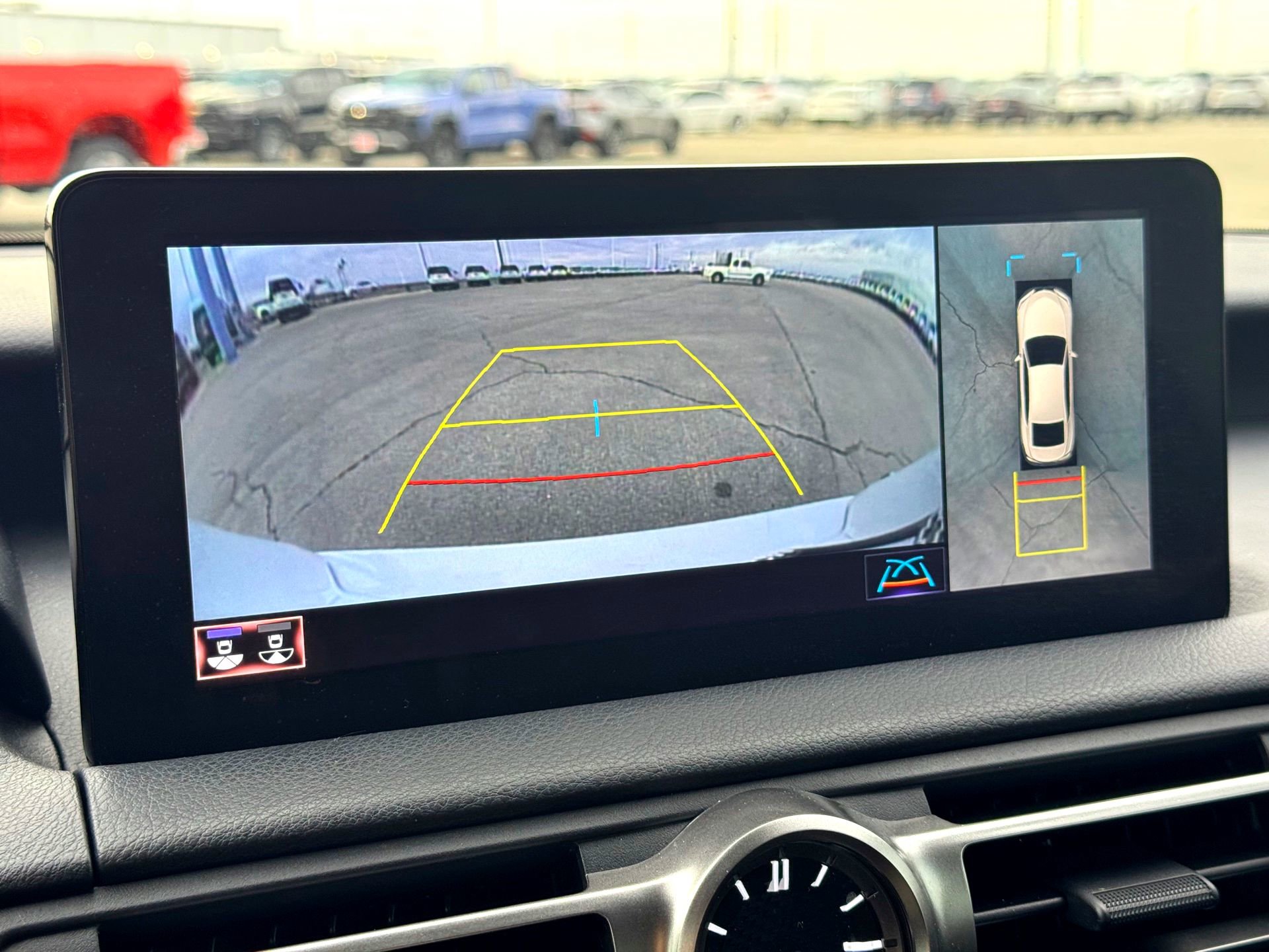 Used 2022 Lexus IS 350 F Sport image 32