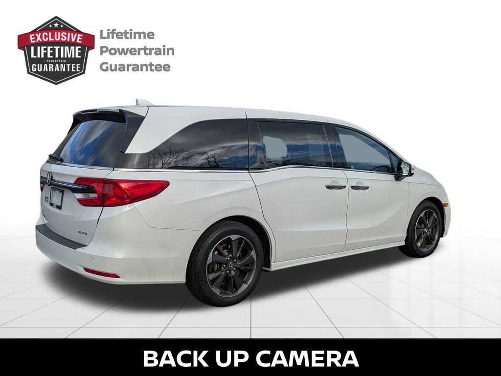 Used 2024 Honda Odyssey Elite image 4