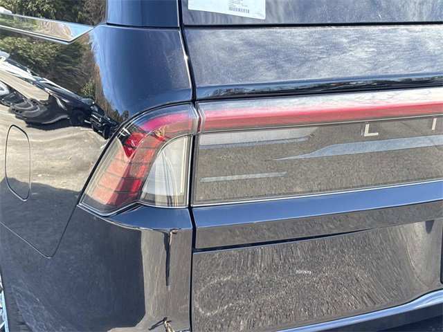 New 2025 Lincoln Navigator L Reserve image 11