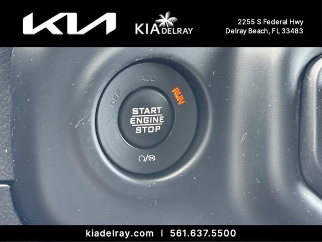 Used 2021 Jeep Wrangler Unlimited Sahara AWD/4WD image 32