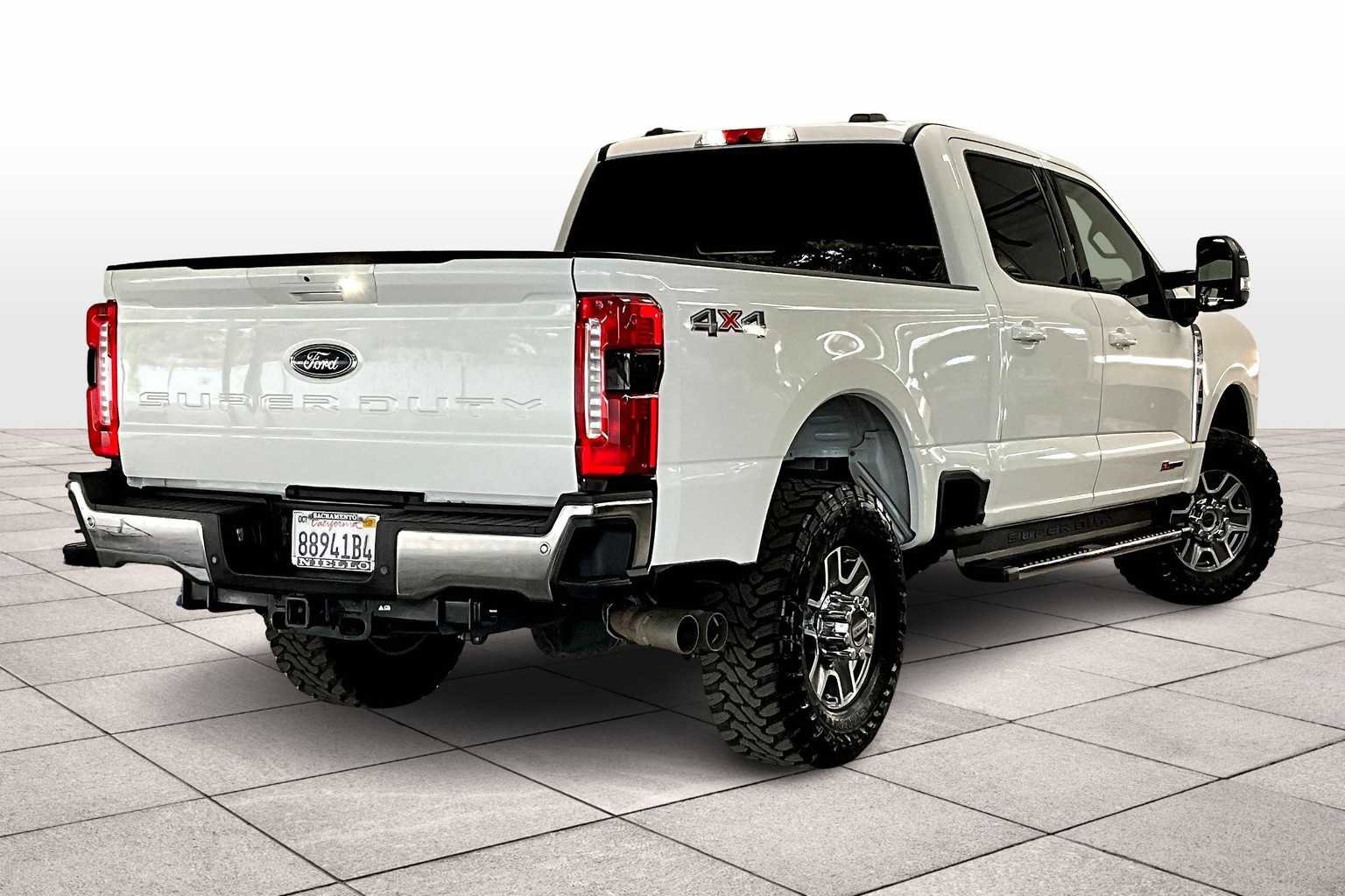 Used 2024 Ford F350 Lariat image 15