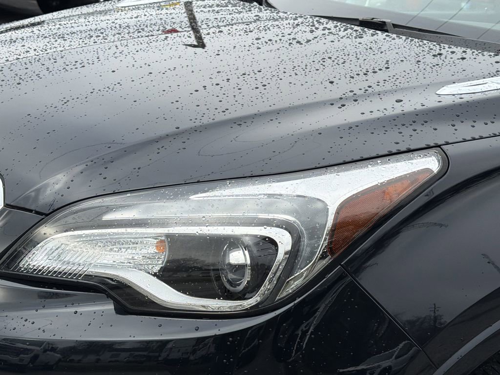 Used 2020 Buick Envision Essence w/ Experience Buick Package image 34