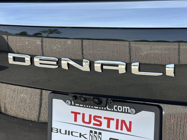 New 2026 GMC Yukon XL Denali w/ Denali Reserve Package image 31
