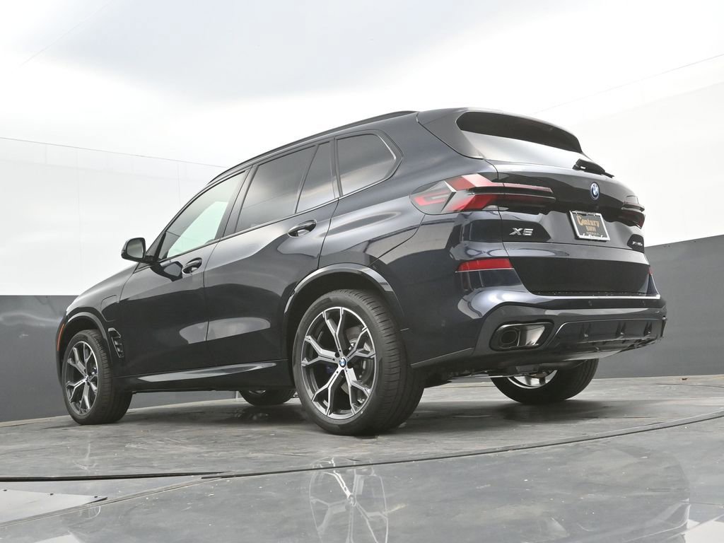 New 2026 BMW X5 xDrive50e AWD/4WD image 44
